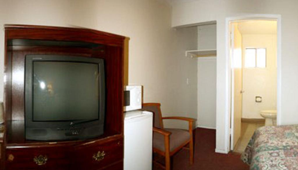 Sunset Inn And Suites West Sacramento Camera foto